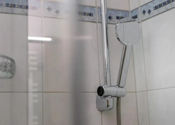 Aba-sporting House 公寓 洛伊克巴德